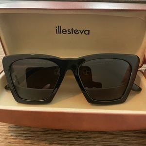 Illeseva Lisbon Sunglasses Black Like New
